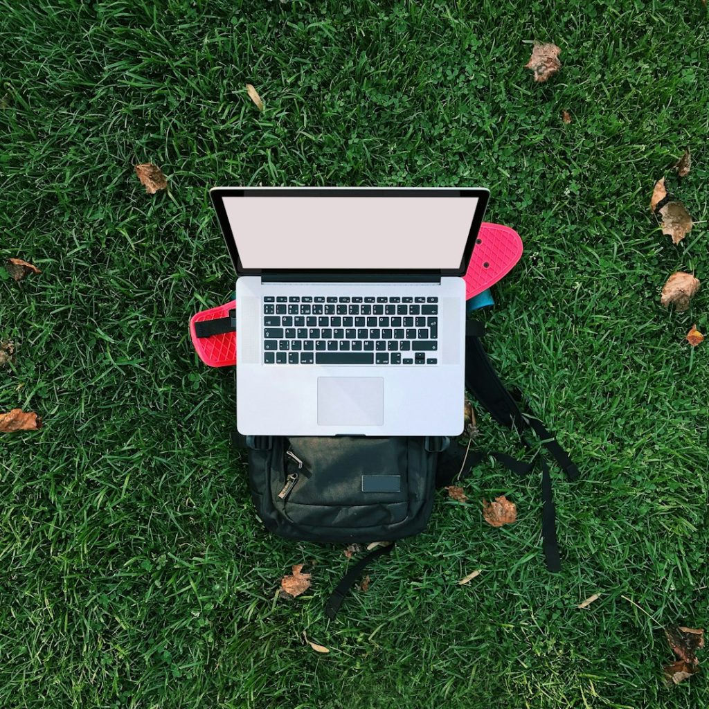 Strategi digital marketing untuk mempromosikan website sekolah